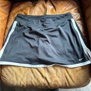 Mike Dri-Fit Women Skirt